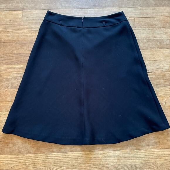 Dress Barn black a-line knee length skirt size 8
b31 - Picture 4 of 4